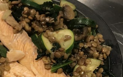 What’s cooking? Kale, courgette, mushrooms and lentils.